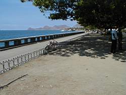 Dili-Waterfront2.JPG